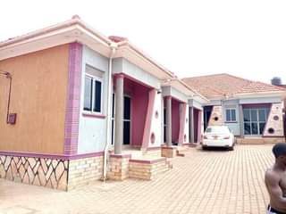 A picture of 6 units rentals for sale in Kira mamerito road making