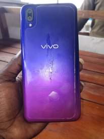 A picture of vivo y98