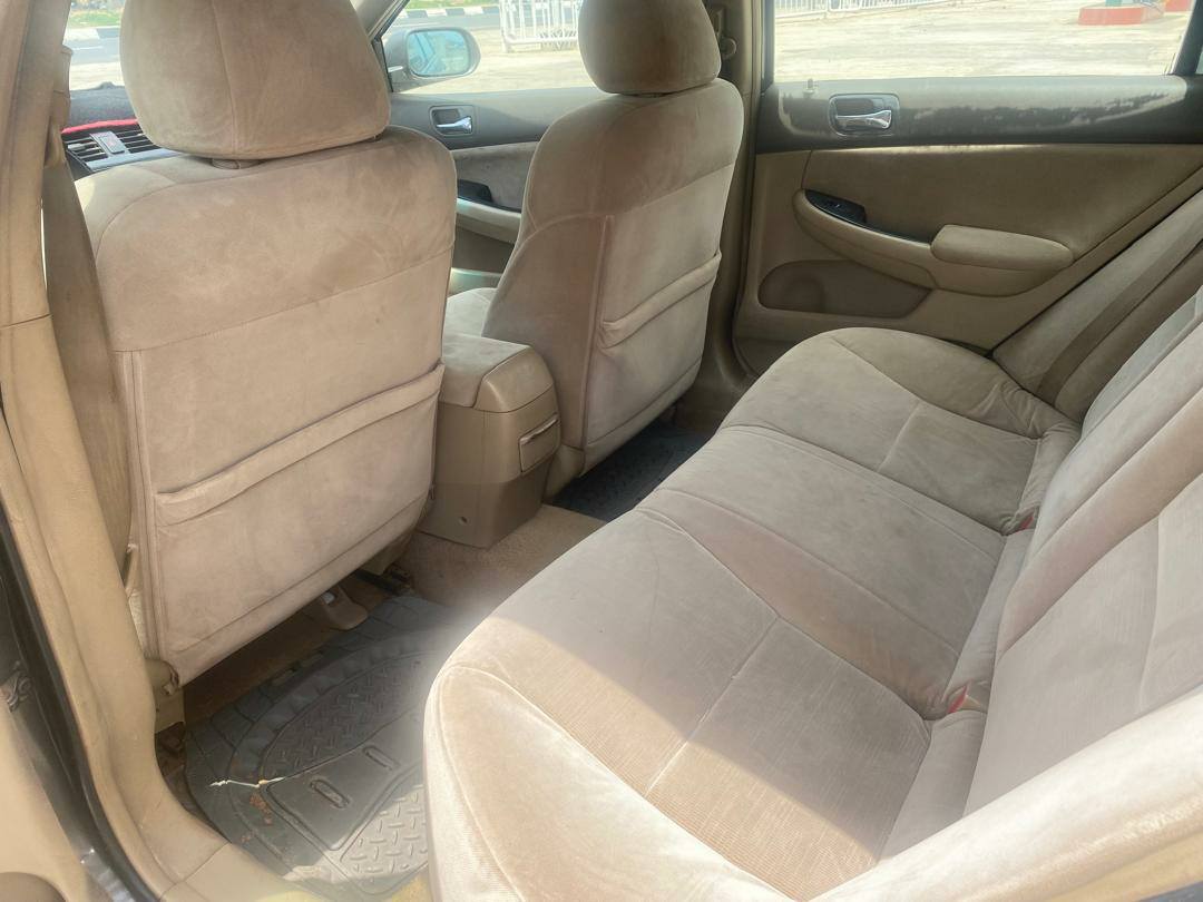 A picture of First body 2007 Honda Accord with sound engine and Cooling