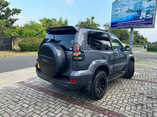 A picture of Toyota prado Tx Yom 2005 2690Cc 2Tr Price 42Mil Contact