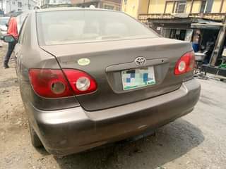 A picture of Toyota Corolla 07