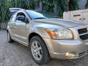 A picture of 2009 dolge caliber silent 4cylinder small engine good gear selection