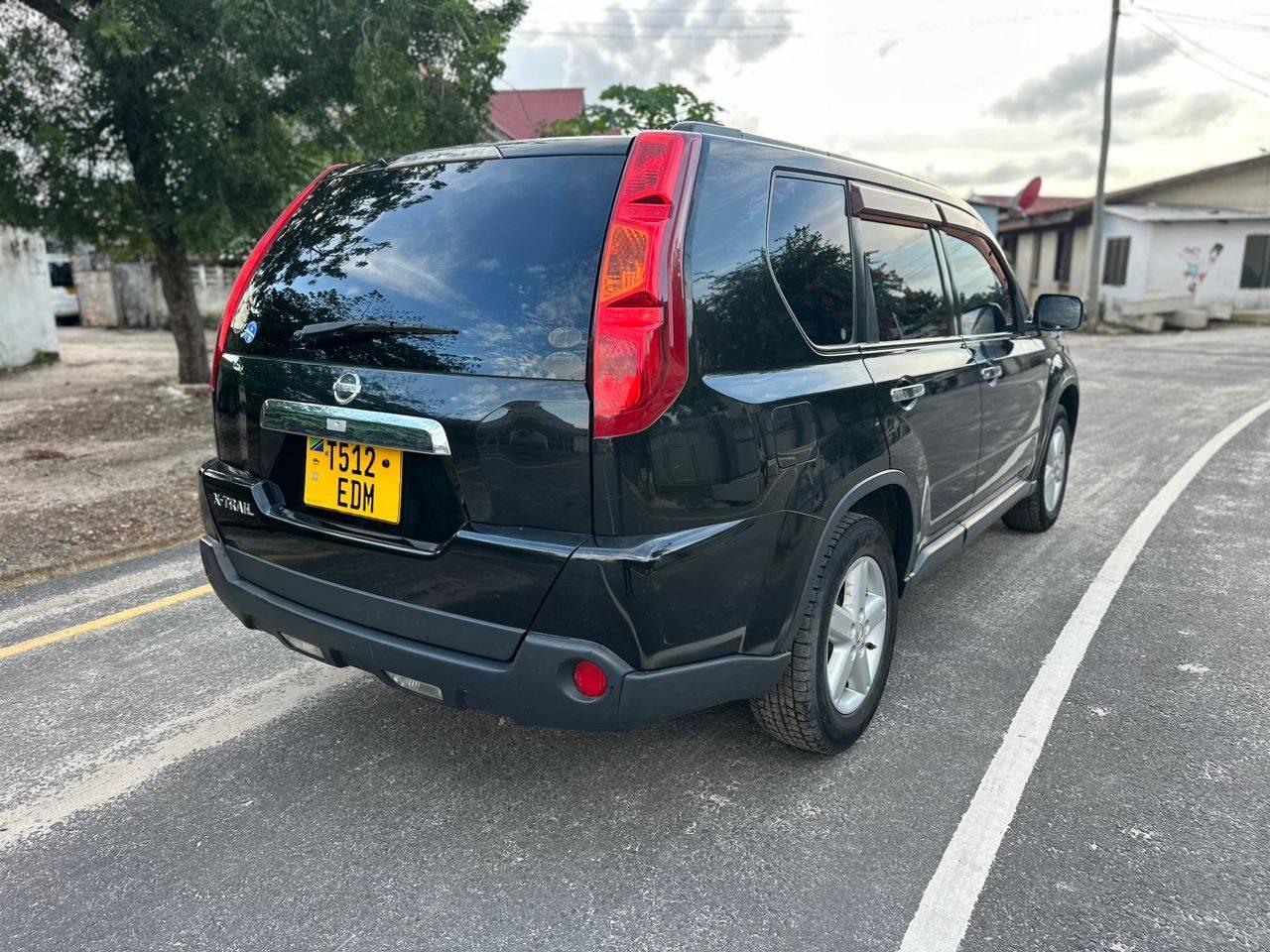 A picture of NISSAN EXTRAY NEW MODEL ED