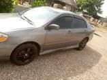 A picture of 2004 Toyota 2004