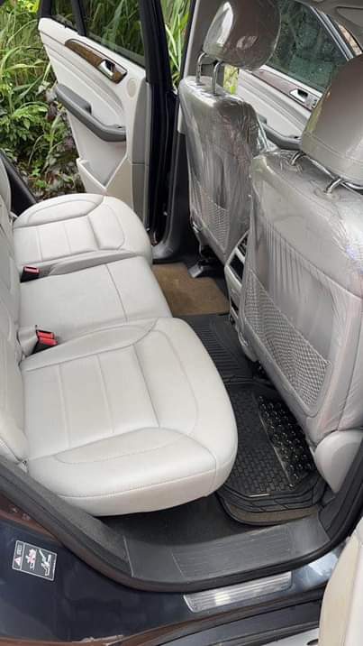 A picture of Mercedes Benz ml350 Everything is working Owerri imo state Nonny