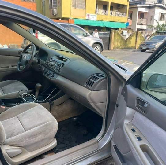 A picture of 2004 fastest finger 2004 Toyota Camry Engine Camry