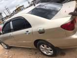 A picture of 2004 Toyota Corolla LE