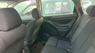 A picture of First body Pontiac vibe 04 model