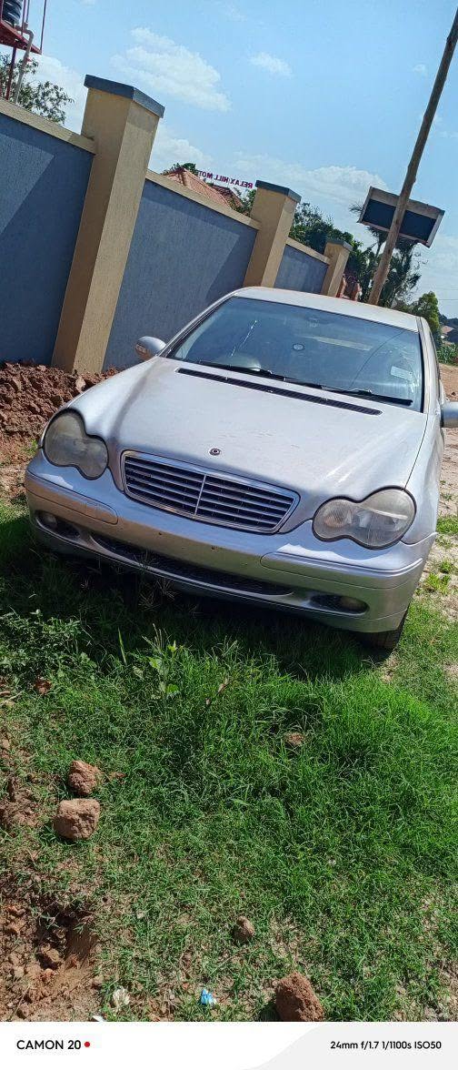 A picture of MERCEDES BENZ KOMPRESSOR