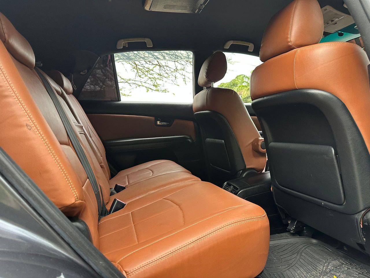 A picture of Car Price 32 5milion Toyota Harrier Reg T752 EMD Year