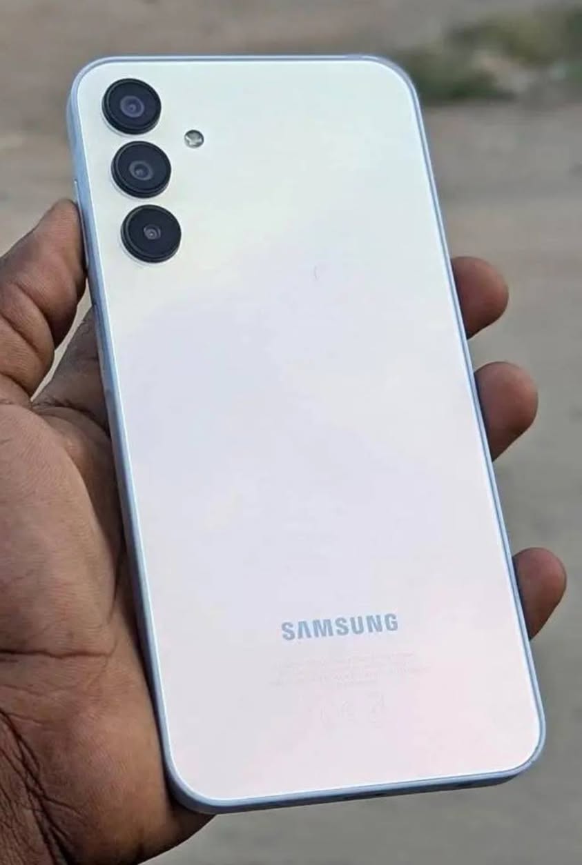 A picture of SAMSUNG GARAXY