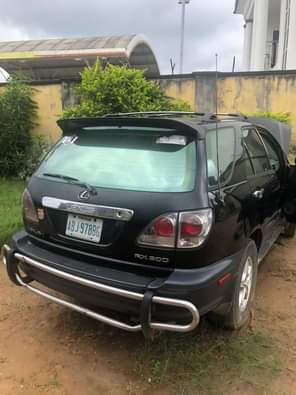 A picture of Lexus RX 300 2003 Full Option Sound Engine First Body