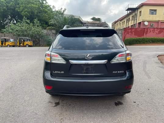 A picture of registered make lexus model rx350 condition ac chilling engine gear