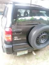A picture of 2004 RAV4 first body engine silent and gear box perfect