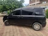 A picture of Toyota Sienta
