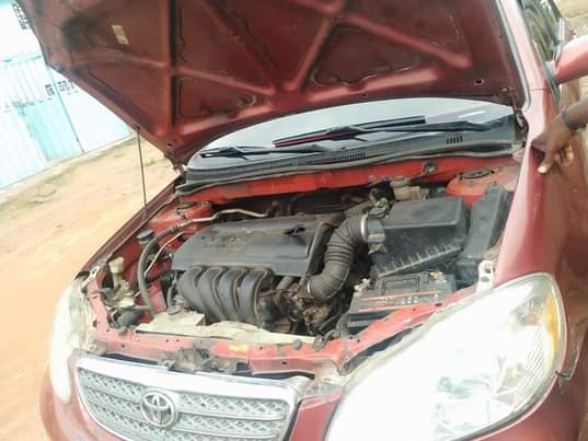 A picture of Distress corolla 2004 for 2 750