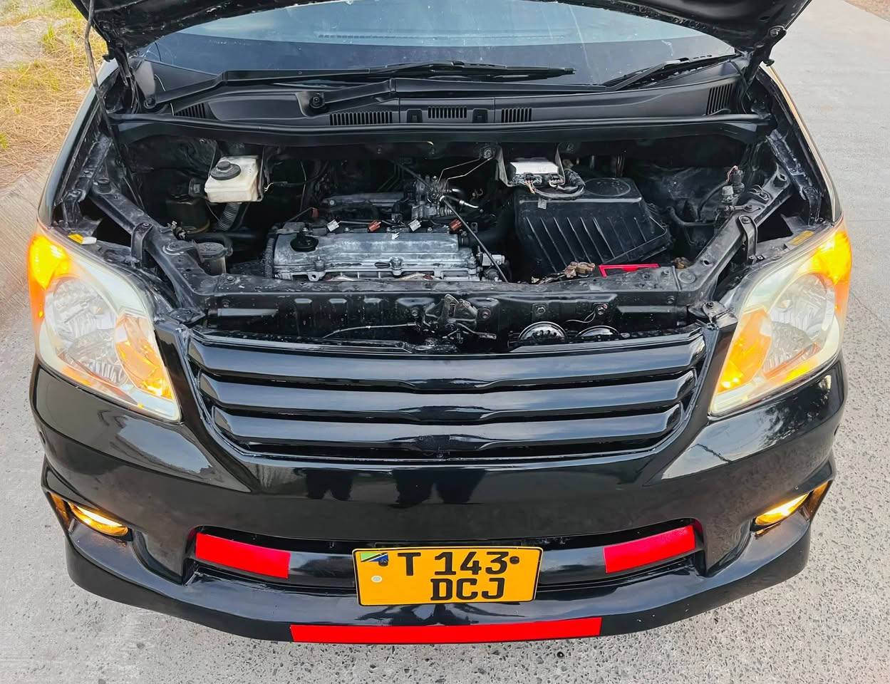 A picture of Toyota Noah