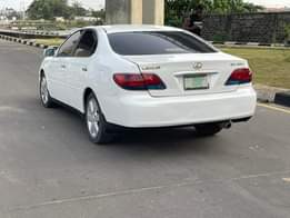 A picture of Available as seen Clean 2005 Lexus ES330 First User Sound