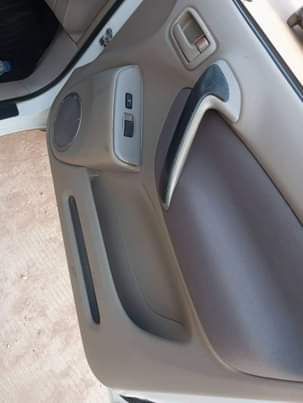 A picture of 2002 Toyota Rav 4