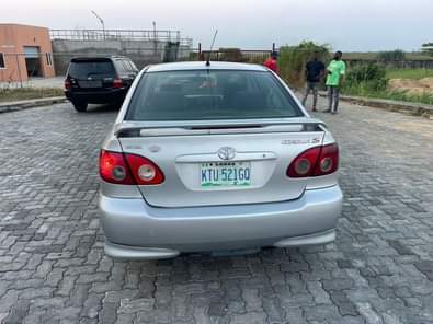 A picture of Omg very cleanThis is super clean Toyota Corolla 2008 model