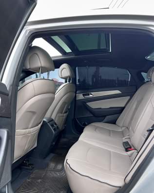 A picture of 2014 HYUNDAI SONATA