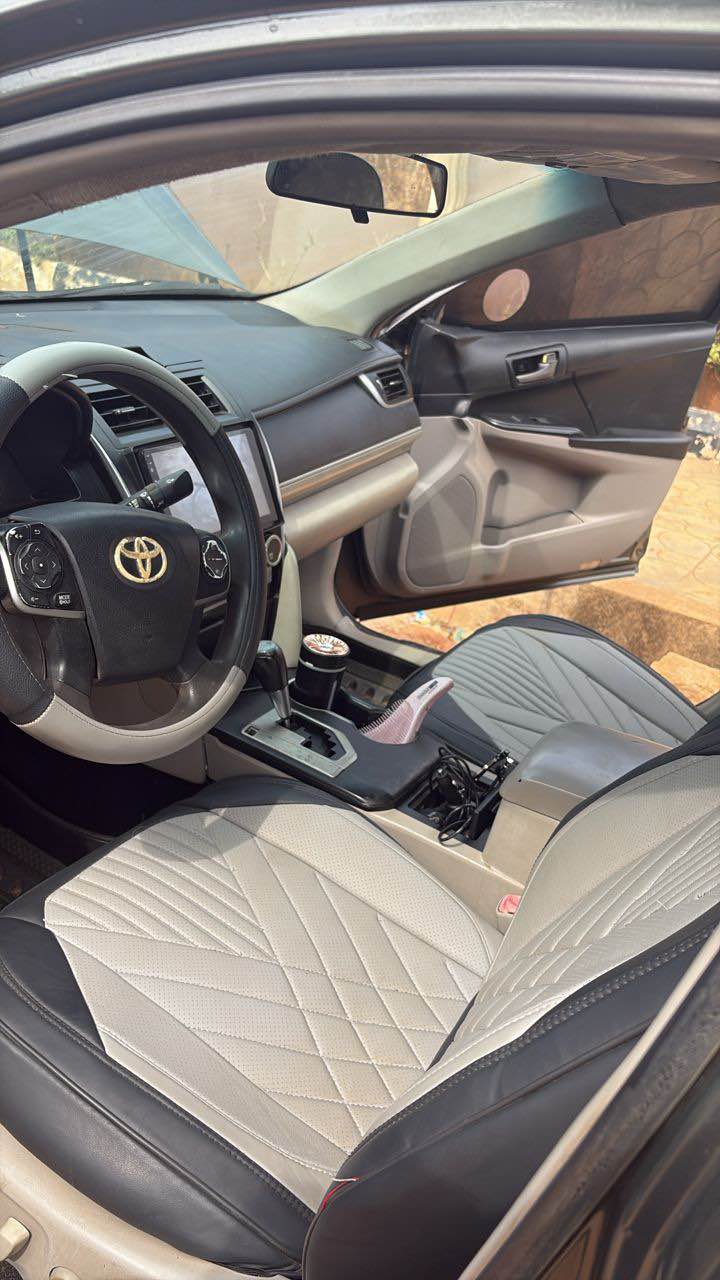 A picture of 2012 Toyota Camry