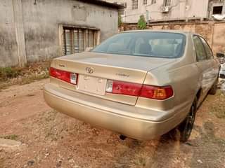 A picture of Toyota Camry Crystal Light