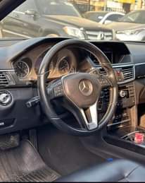A picture of Mercedes Benz E350 2010 2014 with pano roof