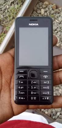 A picture of Nokia 301 line original