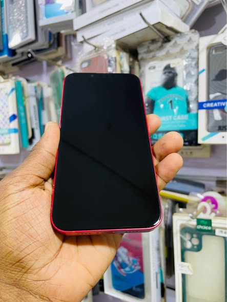 A picture of iPhone 13