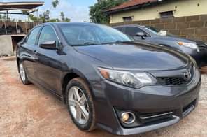 A picture of Camry 2014 Neatly used first body Nothing to fix buy
