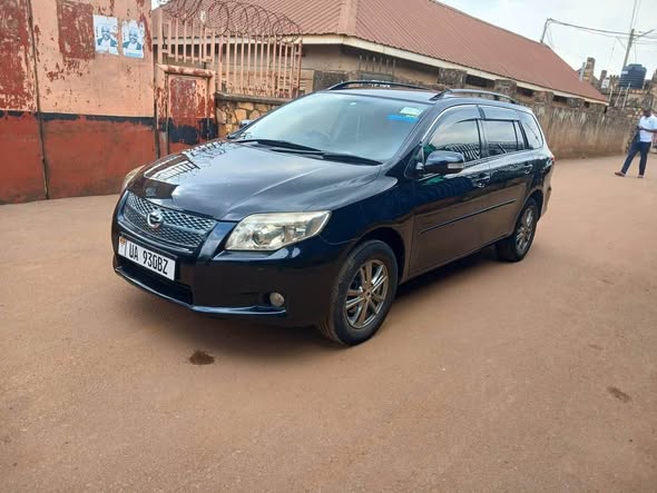 toyota fielder