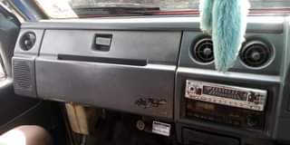 A picture of 1990 TOYOTA Dyana Blue