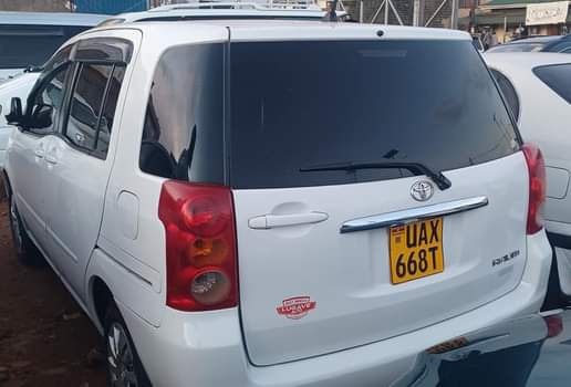 A picture of TOYOTA RAUM UAX CC1.5VVTI ENGINE QUICK SELL 13.5M 0708 205740