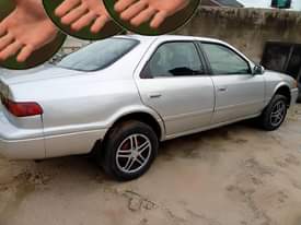 A picture of 2002 Toyota Camry with sound untampered engine and transmission Uyo