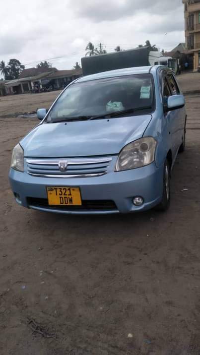 A picture of Toyota raum on sale