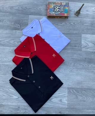 A picture of Tshirt form6 0765322558whtsp..normal0612302885