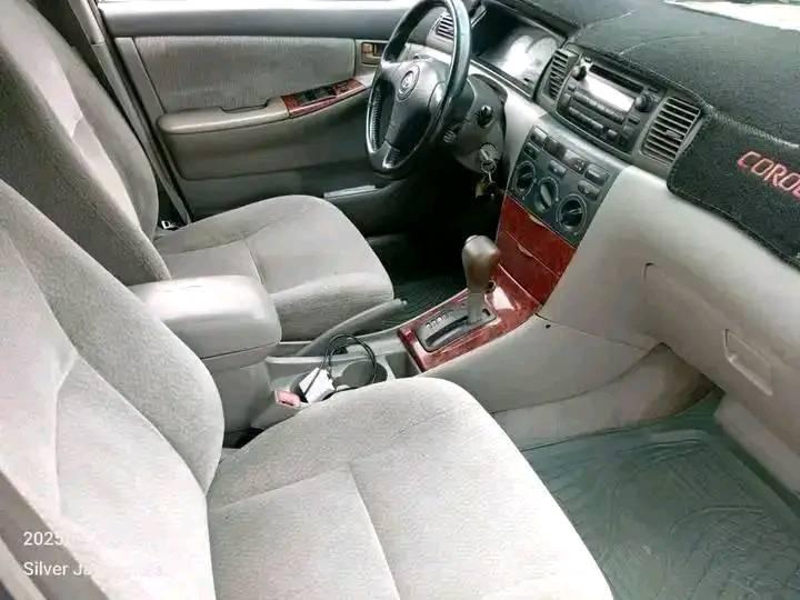 A picture of 2004 Toyota Corolla