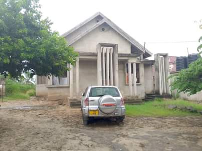 A picture of NYUMBA INAUZWA NA BANK IPO MADALE MIVUMONI