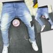 A picture of Stock Jeans
