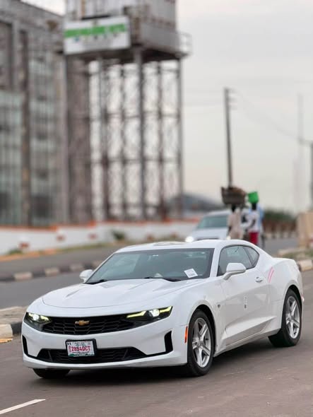 A picture of 2020 CHEVROLET CAMARO FOREIGN USED GOING FOR JUST 45M LOCATION