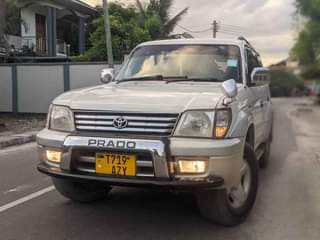 A picture of Toyota Prado namba A