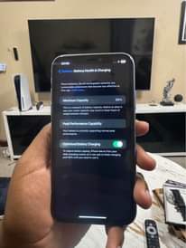 A picture of Iphone XR 64GB faceid on 