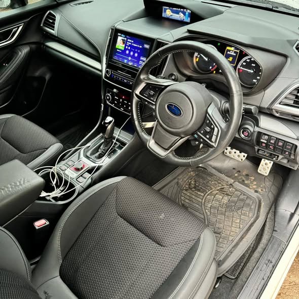 A picture of SUBARU FORESTER 2018