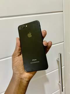 A picture of iPhone 7 plus 128GB