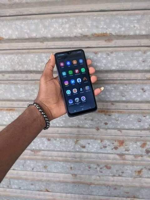 A picture of Samsung A10s