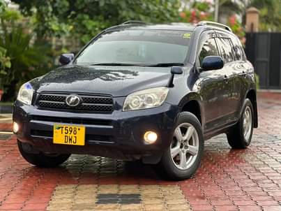 A picture of Toyota Rav4 price 25M