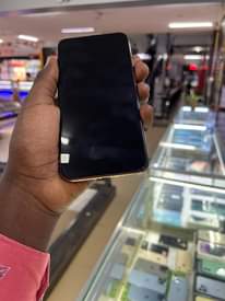 A picture of Iphone 11 pro max