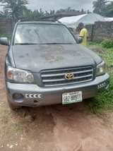 A picture of 2004 Toyota Highlander