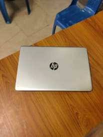 A picture of Hp laptop 15 core i5 8th generation 15inches silver slim